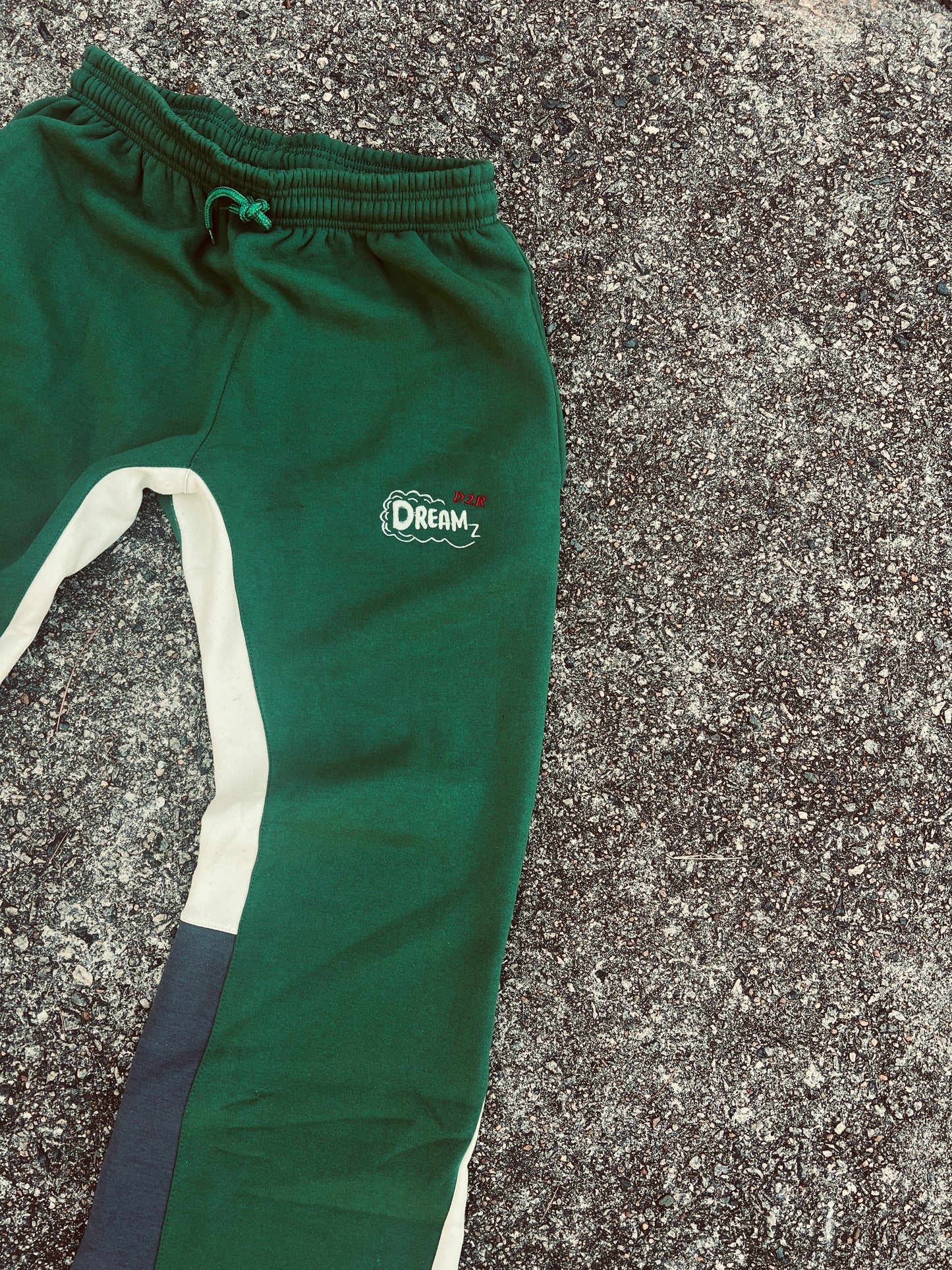 DREAMZ FLEECE SWEATS