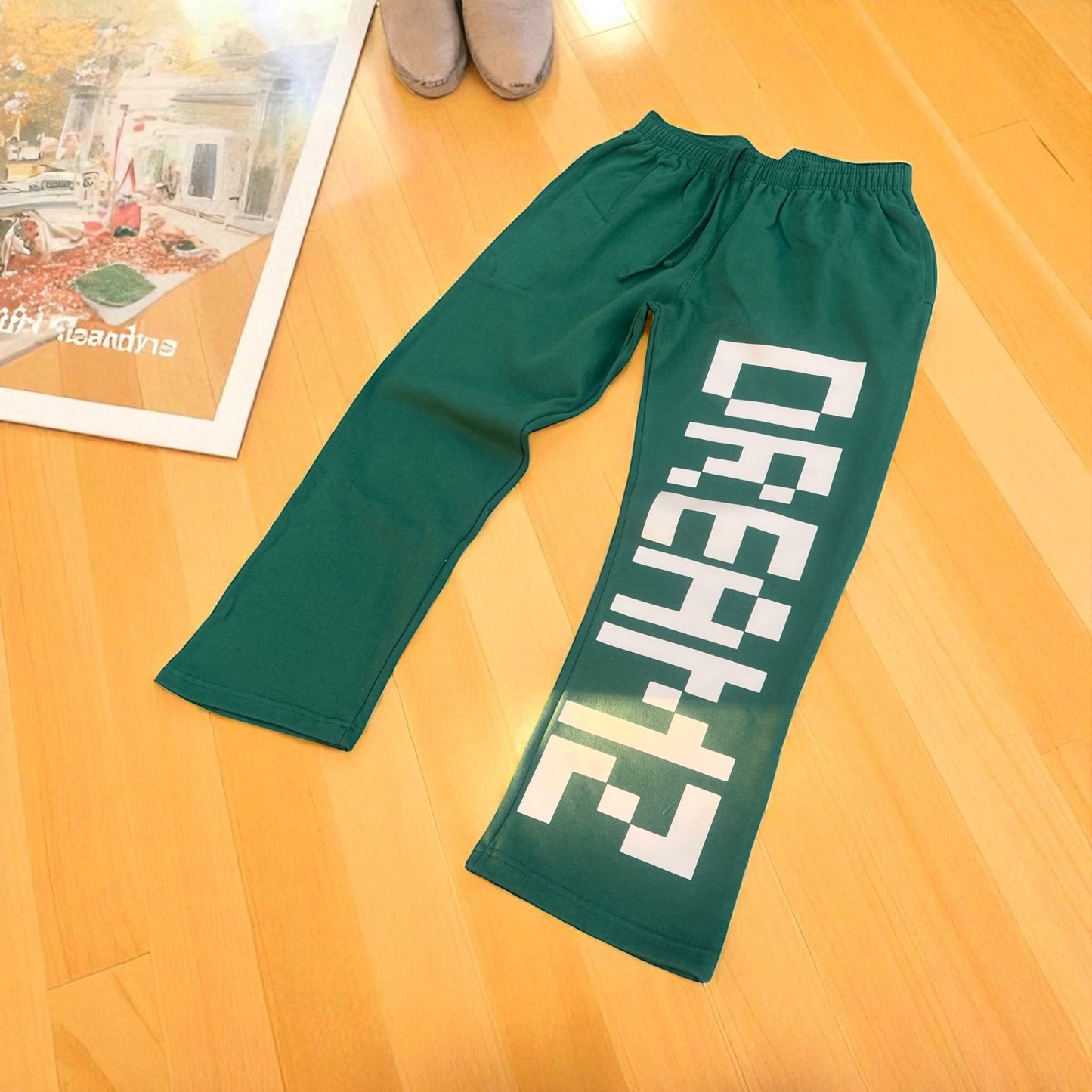 DREAMZ PIXEL SWEATPANTS (FOREST GREEN + TORTILLA)